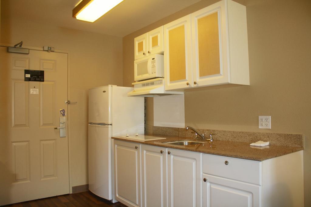 Extended Stay America Suites - San Rafael - Francisco Blvd East Eksteriør billede